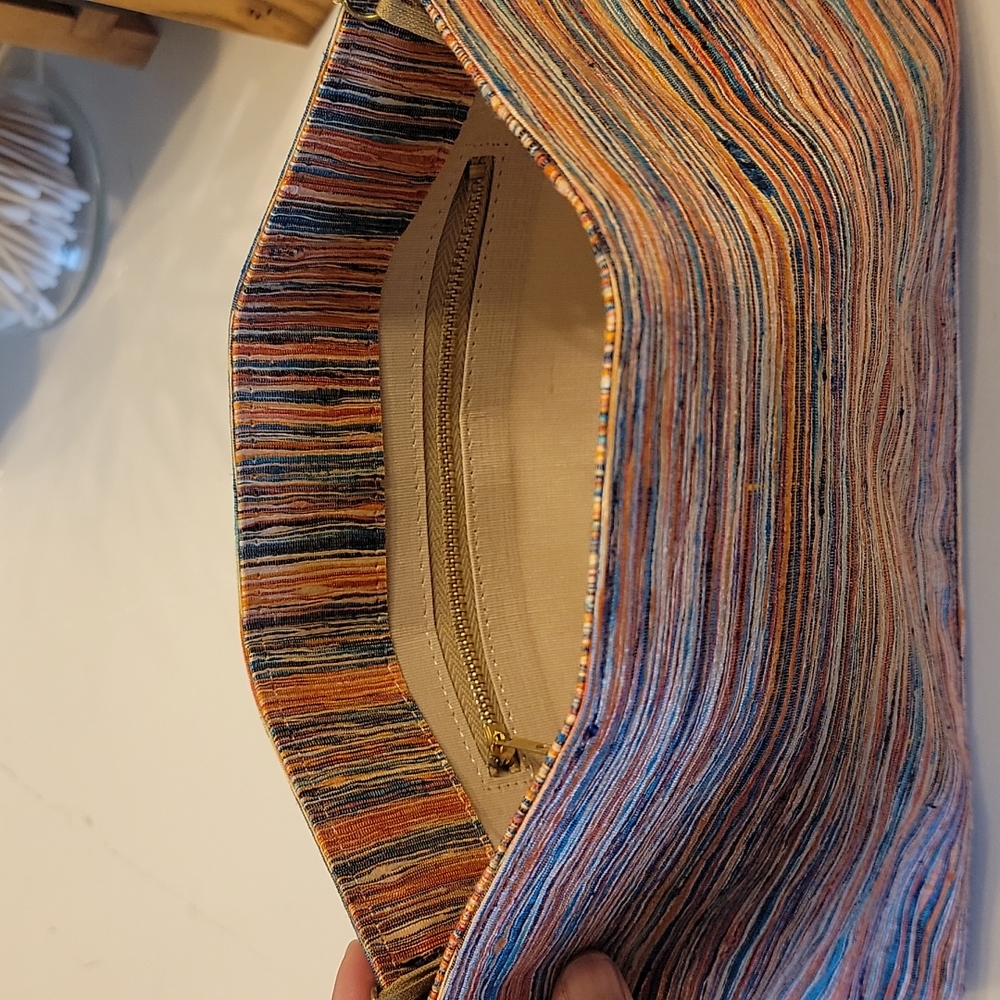 Purse - Picture 3 of 5